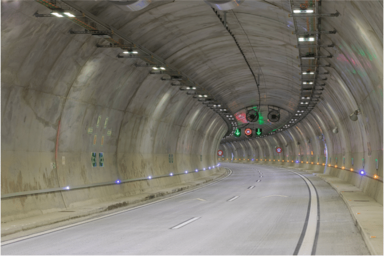 TUNEL COLL DE ILLA