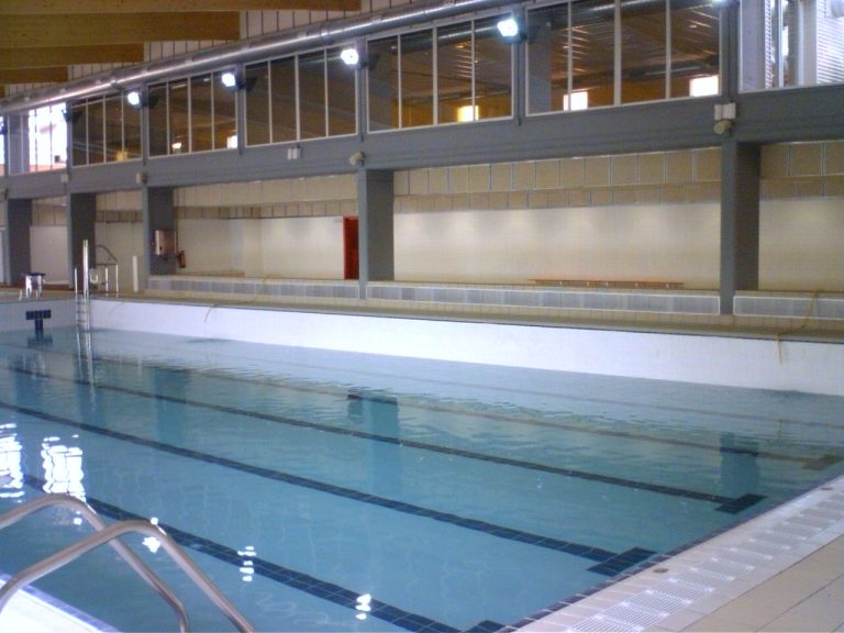 COMPLEJO MUNICIPAL DEPORTIVO AQUA